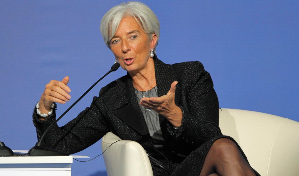 Diretora-gerente do Fundo Monetário Internacional (FMI), Christine Lagarde, afirmou que riscos ao crescimento da economia global aumentaram, impulsionados em parte pela expansão mais lenta da China; "Os riscos são maiores do que eram", disse Lagarde (Foto: Paulo Emílio) Diretora-gerente do Fundo Monetário Internacional (FMI), Christine Lagarde, afirmou que riscos ao crescimento da economia global aumentaram, impulsionados em parte pela expansão mais lenta da China; "Os riscos são maiores do que eram", disse Lagarde