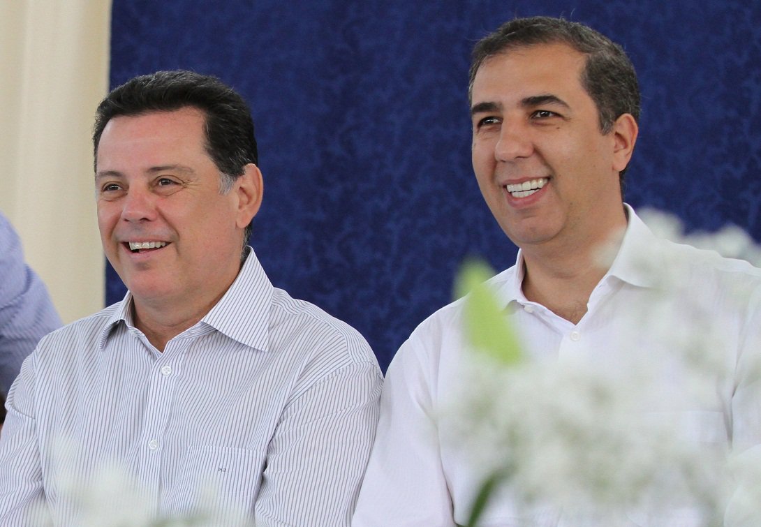 Vice-governador e secretário de Desenvolvimento Econômico (SED), José Eliton, filia-se nesta quinta-feira (24) ao PSDB em ato político no Tatersal de Elite do Parque Agropecuário, a partir das 10h; evento terá as participações de Marconi Perillo e do presidente nacional do PSDB, senador Aécio Neves; Eliton filia-se ao partido dentro da estratégia de construir um movimento político que visa projetar Goiás em nível nacional; evento terá dimensão suprapartidária e contará com presenças de governadores, senadores, deputados, prefeitos, vereadores e lideranças de todo o País (Foto: José Barbacena) Vice-governador e secretário de Desenvolvimento Econômico (SED), José Eliton, filia-se nesta quinta-feira (24) ao PSDB em ato político no Tatersal de Elite do Parque Agropecuário, a partir das 10h; evento terá as participações de Marconi Perillo e do presidente nacional do PSDB, senador Aécio Neves; Eliton filia-se ao partido dentro da estratégia de construir um movimento político que visa projetar Goiás em nível nacional; evento terá dimensão suprapartidária e contará com presenças de governadores, senadores, deputados, prefeitos, vereadores e lideranças de todo o País