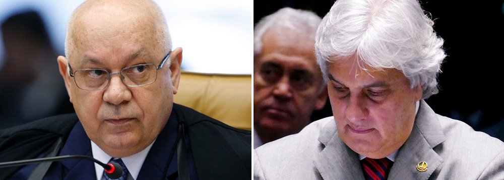 Segundo a colunista Mônica Bergamo, ministros da turma de Teori Zavascki, formada por Celso de Mello, Gilmar Mendes, Dias Toffoli e Cármen Lúcia, chegaram à reunião de emergência resistindo à medida; os fatos mostrados por Zavascki, no entanto, eram "tão chocantes", nas palavras de um dos magistrados, que todos, por unanimidade, concordaram que a prisão era inevitável (Foto: Roberta Namour) Segundo a colunista Mônica Bergamo, ministros da turma de Teori Zavascki, formada por Celso de Mello, Gilmar Mendes, Dias Toffoli e Cármen Lúcia, chegaram à reunião de emergência resistindo à medida; os fatos mostrados por Zavascki, no entanto, eram "tão chocantes", nas palavras de um dos magistrados, que todos, por unanimidade, concordaram que a prisão era inevitável
