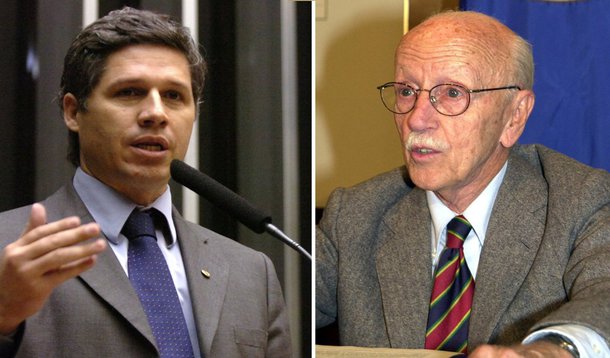 "O jurista e ex-deputado Hélio Bicudo está sendo instrumentalizado pelas 'novas vivandeiras', 'as vivandeiras dos tribunais', diz o deputado Paulo Teixeira (PT-SP), comparando os defensores do impeachment aos políticos que, entre as décadas de 1920 e 1930, procuravam os generais pedindo intervenção militar sempre que estavam insatisfeitos com a situação política", diz a colunista Tereza Cruvinel, que entrevistou o parlamentar; "Elas agora não vão aos quarteis mas provocam os tribunais superiores ou tentam se valer de ritos como o do impeachment para alcançar o poder que não conquistaram pelas urnas. Aproveito para recordar que ele foi do PT mas não é fundador do PT, ao contrário do que a mídia insiste em publicar", diz Teixeira; confira a íntegra da entrevista (Foto: Tereza Cruvinel) "O jurista e ex-deputado Hélio Bicudo está sendo instrumentalizado pelas 'novas vivandeiras', 'as vivandeiras dos tribunais', diz o deputado Paulo Teixeira (PT-SP), comparando os defensores do impeachment aos políticos que, entre as décadas de 1920 e 1930, procuravam os generais pedindo intervenção militar sempre que estavam insatisfeitos com a situação política", diz a colunista Tereza Cruvinel, que entrevistou o parlamentar; "Elas agora não vão aos quarteis mas provocam os tribunais superiores ou tentam se valer de ritos como o do impeachment para alcançar o poder que não conquistaram pelas urnas. Aproveito para recordar que ele foi do PT mas não é fundador do PT, ao contrário do que a mídia insiste em publicar", diz Teixeira; confira a íntegra da entrevista
