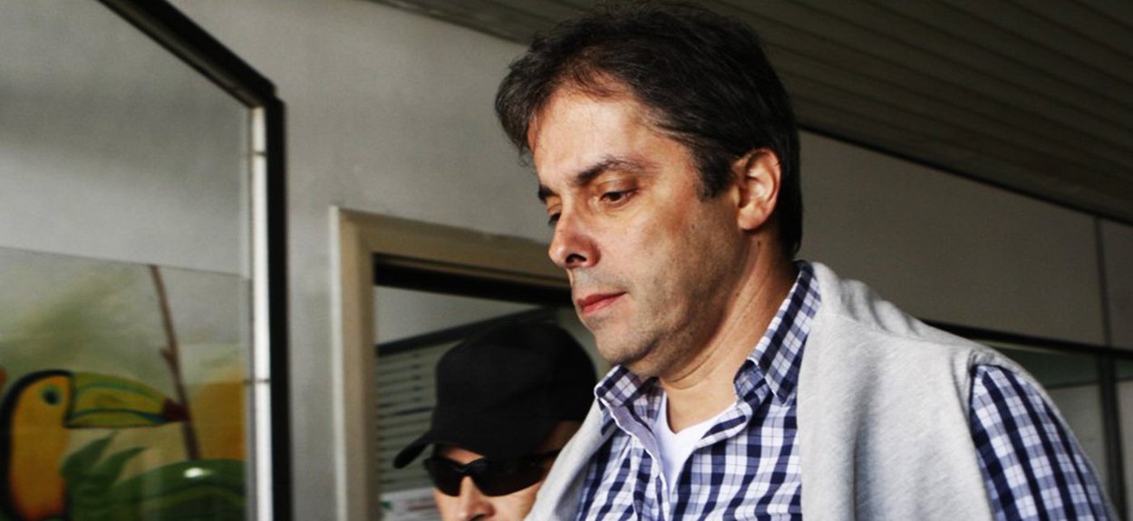 A decisão do Supremo Tribunal Federal de fatiar os processos da Operação Lava Jato tende a provocar uma série de contestações por parte das defesas de suspeitos sob o argumento de que seus casos não têm relação direta com as investigações da Petrobras; as defesas de Flávio Barra (foto), executivo da Andrade Gutierrez, e do almirante Othon Pinheiro da Silva, presidente licenciado da Eletronuclear, vão protocolar no STF uma figura jurídica chamada reclamação para tentar tirar o caso da Justiça do Paraná; o advogado Roberto Telhada, que defende Barra, diz que, no caso de Angra 3, os órgãos do governo já reconheceram que o cartel que atuou nessa obra é completamente diferente daquele que atuava na Petrobras (Foto: Valter Lima) A decisão do Supremo Tribunal Federal de fatiar os processos da Operação Lava Jato tende a provocar uma série de contestações por parte das defesas de suspeitos sob o argumento de que seus casos não têm relação direta com as investigações da Petrobras; as defesas de Flávio Barra (foto), executivo da Andrade Gutierrez, e do almirante Othon Pinheiro da Silva, presidente licenciado da Eletronuclear, vão protocolar no STF uma figura jurídica chamada reclamação para tentar tirar o caso da Justiça do Paraná; o advogado Roberto Telhada, que defende Barra, diz que, no caso de Angra 3, os órgãos do governo já reconheceram que o cartel que atuou nessa obra é completamente diferente daquele que atuava na Petrobras