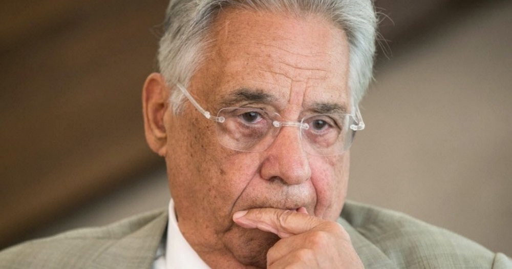 Sociólogo Eugênio Gaspar fez duras críticas à entrevista de Fernando Henrique Cardoso (PSDB), em que defendendo o golpe de Estado, travestido da "legalidade do pedido de impeachment" contra a presidente Dilma; "Só se indigna com a entrevista de hoje do ex-presidente quem desconhece o fato de que Fernando Henrique sempre foi o mais serviçal dos acólitos da elite industrial e financeira do País"; leia íntegra (Foto: Aquiles Lins) Sociólogo Eugênio Gaspar fez duras críticas à entrevista de Fernando Henrique Cardoso (PSDB), em que defendendo o golpe de Estado, travestido da "legalidade do pedido de impeachment" contra a presidente Dilma; "Só se indigna com a entrevista de hoje do ex-presidente quem desconhece o fato de que Fernando Henrique sempre foi o mais serviçal dos acólitos da elite industrial e financeira do País"; leia íntegra