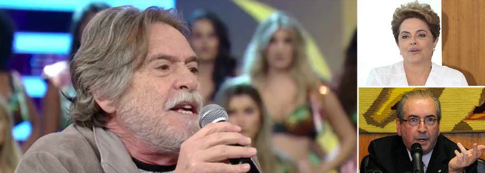 Ao vivo no Domingão do Faustão, o ator chamou de "golpe" o processo de impeachment contra a presidente Dilma Rousseff, "eleita com 54 milhões de votos"; José de Abreu destacou que o vice Michel Temer já foi citado quatro vezes na Lava Jato e lembrou que o principal condutor do processo é corrupto; "Pode tudo, só não pode juiz ladrão. Onde já se viu o Cunha ser juiz da Dilma?", questionou; sobre o episódio no restaurante em São Paulo, onde cuspiu em um casal que o ofendeu e a sua mulher, indagou: "por que nós não podemos conviver pacificamente nesse país pensando diferente?" (Foto: Gisele Federicce) Ao vivo no Domingão do Faustão, o ator chamou de "golpe" o processo de impeachment contra a presidente Dilma Rousseff, "eleita com 54 milhões de votos"; José de Abreu destacou que o vice Michel Temer já foi citado quatro vezes na Lava Jato e lembrou que o principal condutor do processo é corrupto; "Pode tudo, só não pode juiz ladrão. Onde já se viu o Cunha ser juiz da Dilma?", questionou; sobre o episódio no restaurante em São Paulo, onde cuspiu em um casal que o ofendeu e a sua mulher, indagou: "por que nós não podemos conviver pacificamente nesse país pensando diferente?"
