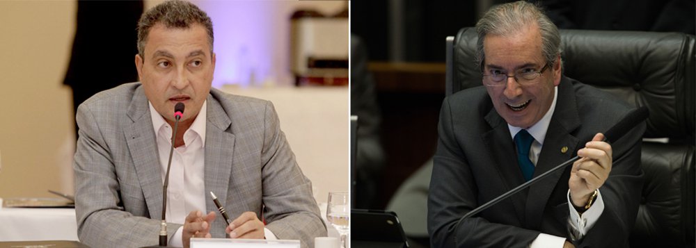 O governador Rui Costa contestou nesta segunda-feira as condições éticas e morais do presidente da Câmara dos Deputados, Eduardo Cunha, para conduzir o processo de impeachment contra a presidente Dilma Rousseff; "Dá pra levar a sério um impeachment conduzido pelo presidente da Câmara? É nítido o cunho partidário"; Rui também estranha o fato de não acelerar as investigações e uma possível punição contra o peemedebista; "Há comprovação de contas dele no exterior com dinheiro ilegal. Por que ninguém tocou nele? Será que existe algum acordo nos bastidores?" (Foto: Romulo Faro) O governador Rui Costa contestou nesta segunda-feira as condições éticas e morais do presidente da Câmara dos Deputados, Eduardo Cunha, para conduzir o processo de impeachment contra a presidente Dilma Rousseff; "Dá pra levar a sério um impeachment conduzido pelo presidente da Câmara? É nítido o cunho partidário"; Rui também estranha o fato de não acelerar as investigações e uma possível punição contra o peemedebista; "Há comprovação de contas dele no exterior com dinheiro ilegal. Por que ninguém tocou nele? Será que existe algum acordo nos bastidores?"