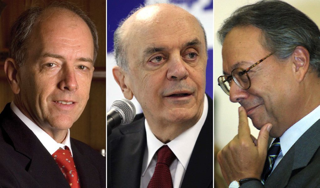 Ministros de FHC no Planejamento, na Fazenda e na Casa Civil, além de ex-presidentes e diretores do Banco Central, respondem por supostas ilegalidades na assistência financeira, no valor de R$ 2,9 bilhões, ao Banco Econômico S.A., em dezembro de 1994, assim como outros atos decorrentes da criação, pelo CMN, do Proer; a ação estava trancada há oito anos e foi desarquivada a pedido do MPF (Foto: Realle Palazzo-Martini) Ministros de FHC no Planejamento, na Fazenda e na Casa Civil, além de ex-presidentes e diretores do Banco Central, respondem por supostas ilegalidades na assistência financeira, no valor de R$ 2,9 bilhões, ao Banco Econômico S.A., em dezembro de 1994, assim como outros atos decorrentes da criação, pelo CMN, do Proer; a ação estava trancada há oito anos e foi desarquivada a pedido do MPF