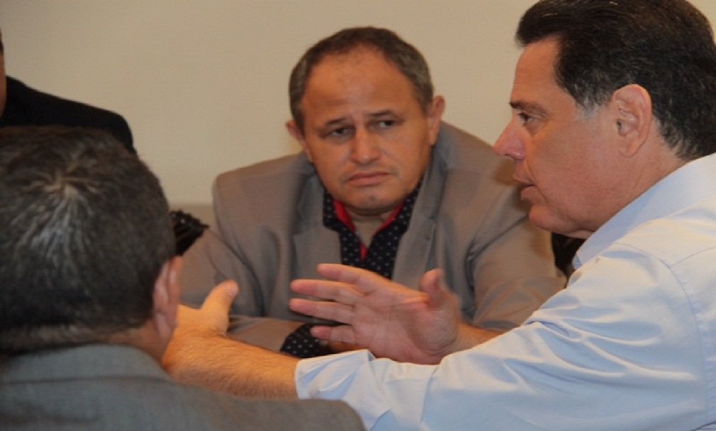 Deputados estaduais Carlos Antônio (na foto), Francisco Oliveira, Helio de Sousa e Talles Barreto confirmaram filiação no PSDB durante a janela partidária; bancada tucana chega a 12 deputados, sendo a maior da história do partido na Assembleia Legislativa; “A bancada estadual subiu de oito para 12 deputados estaduais, ou seja, aumentou 50%. É a maior bancada da história do PSB na Assembleia Legislativa. Os novos membros serão importantes reforços para a legenda em Goiás”, ressaltou Marconi Perillo (Foto: José Barbacena) Deputados estaduais Carlos Antônio (na foto), Francisco Oliveira, Helio de Sousa e Talles Barreto confirmaram filiação no PSDB durante a janela partidária; bancada tucana chega a 12 deputados, sendo a maior da história do partido na Assembleia Legislativa; “A bancada estadual subiu de oito para 12 deputados estaduais, ou seja, aumentou 50%. É a maior bancada da história do PSB na Assembleia Legislativa. Os novos membros serão importantes reforços para a legenda em Goiás”, ressaltou Marconi Perillo
