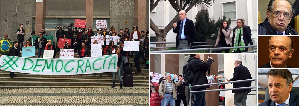 Manifestantes amanheceram na entrada da Universidade de Lisboa, onde ocorre o "4º Seminário Luso-Brasileiro de Direito", com o tema "Constituição e Crise – A Constituição no contexto das crises política e econômica"; organizado pelo ministro do STF Gilmar Mendes, evento tentou unir a nata do movimento golpista para apresentar o que jornais portugueses chamaram de "Governo em exílio": os senadores tucanos Aécio Neves e José Serra, o presidente do TCU, Aroldo Cedraz, o também ministro do STF Dias Toffoli e o presidente da Fiesp, Paulo Skaf, que patrocinou o encontro; Serra chegou ao evento aos gritos de "não vai ter golpe" (assista ao vídeo); o presidente português, Marcelo Rebelo de Souza, e o ex-primeiro-ministro de Portugal Pedro Passos Coelho cancelaram sua participação (Foto: Roberta Namour) Manifestantes amanheceram na entrada da Universidade de Lisboa, onde ocorre o "4º Seminário Luso-Brasileiro de Direito", com o tema "Constituição e Crise – A Constituição no contexto das crises política e econômica"; organizado pelo ministro do STF Gilmar Mendes, evento tentou unir a nata do movimento golpista para apresentar o que jornais portugueses chamaram de "Governo em exílio": os senadores tucanos Aécio Neves e José Serra, o presidente do TCU, Aroldo Cedraz, o também ministro do STF Dias Toffoli e o presidente da Fiesp, Paulo Skaf, que patrocinou o encontro; Serra chegou ao evento aos gritos de "não vai ter golpe" (assista ao vídeo); o presidente português, Marcelo Rebelo de Souza, e o ex-primeiro-ministro de Portugal Pedro Passos Coelho cancelaram sua participação