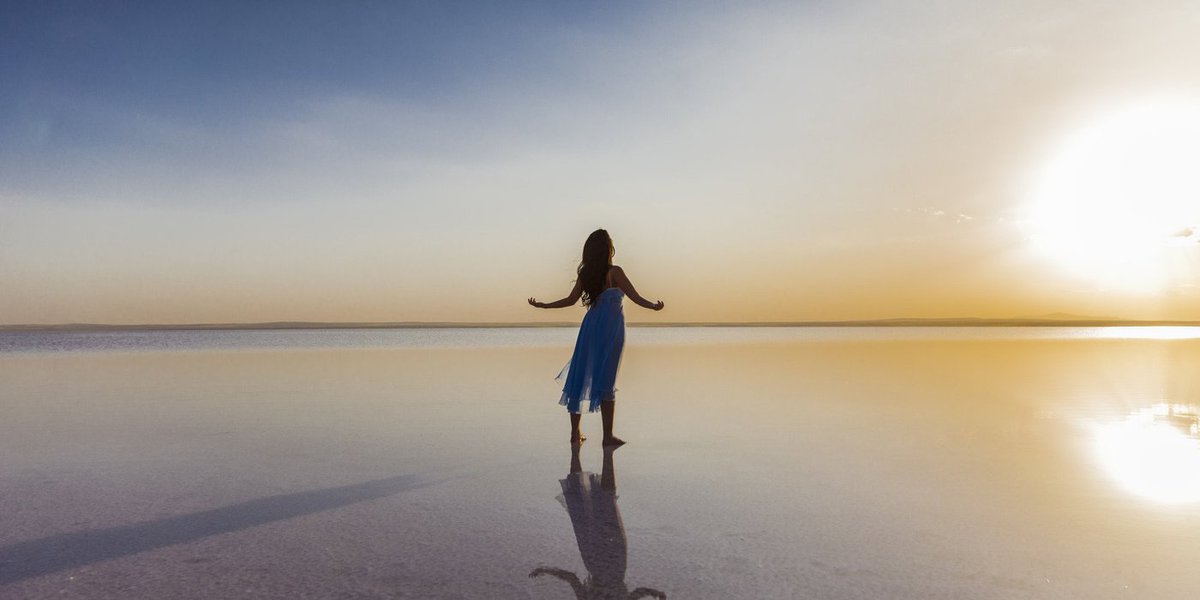Aprenda a agradecer. A gratidão leva as pessoas a agir de forma altruísta. “Ela é o ‘fator esquecido’ na pesquisa da felicidade”, avalia Robert Emmons, professor de psicologia da Universidade da Califórnia (Foto: Luis Pellegrini) Aprenda a agradecer. A gratidão leva as pessoas a agir de forma altruísta. “Ela é o ‘fator esquecido’ na pesquisa da felicidade”, avalia Robert Emmons, professor de psicologia da Universidade da Califórnia