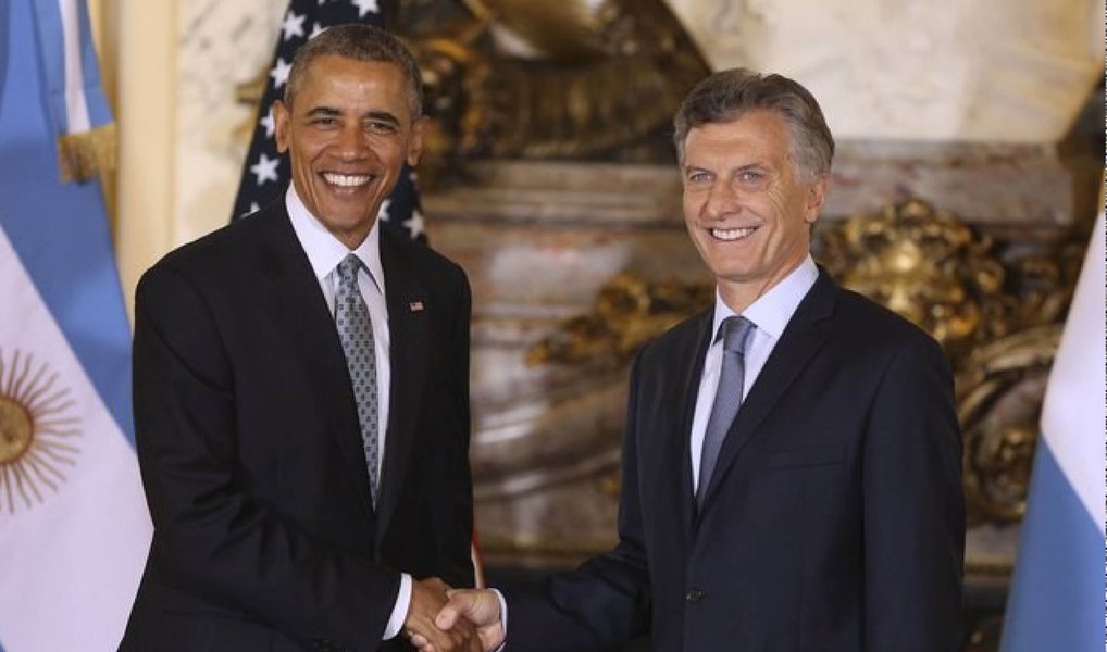 Em visita à Argentina, o presidente norte-americano afirmou quarta-feira 23 que "a democracia (do Brasil) é suficientemente madura, o sistema legal e as instituições acredito que são fortes o suficiente para que isso se resolva de uma forma que permita ao Brasil prosperar..."; "Precisamos de um Brasil forte e efetivo para as nossas próprias economias e para a paz mundial", acrescentou Barack Obama (Foto: Gisele Federicce) Em visita à Argentina, o presidente norte-americano afirmou quarta-feira 23 que "a democracia (do Brasil) é suficientemente madura, o sistema legal e as instituições acredito que são fortes o suficiente para que isso se resolva de uma forma que permita ao Brasil prosperar..."; "Precisamos de um Brasil forte e efetivo para as nossas próprias economias e para a paz mundial", acrescentou Barack Obama