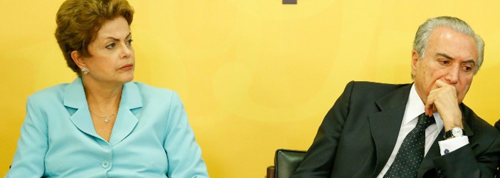 Presidente fez a declaração durante reunião com o ministro da Comunicação Social, Edinho Silva, nesta manhã; "Eu não só sempre confiei no Michel Temer como continuo confiando", disse, em resposta ao que afirmou o vice-presidente a interlocutores; "Ela nunca confiou em mim" (Foto: Gisele Federicce) Presidente fez a declaração durante reunião com o ministro da Comunicação Social, Edinho Silva, nesta manhã; "Eu não só sempre confiei no Michel Temer como continuo confiando", disse, em resposta ao que afirmou o vice-presidente a interlocutores; "Ela nunca confiou em mim"