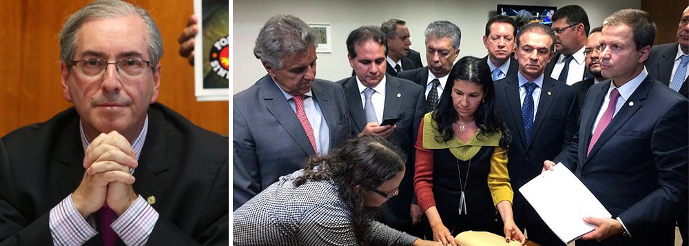 Presidente da Câmara, Eduardo Cunha (PMDB-RJ), disse que a Ordem dos Advogados do Brasil (OAB) chegou “um pouquinho atrasada” com o pedido de impeachment da presidente Dilma Rousseff apresentado, nesta segunda-feira, e diferentemente do que ocorreu no afastamento de Fernando Collor, não terá agora o protagonismo que teve no passado; “São momentos diferentes, circunstâncias diferentes e pessoas diferentes. Agora a Ordem veio um pouquinho atrasada, o pedido de impeachment já está sendo tratado aqui há muito tempo. Naquele momento (impeachment de Collor) a Ordem veio com protagonismo, hoje ela veio com retardo”, disse Cunha (Foto: Roberta Namour) Presidente da Câmara, Eduardo Cunha (PMDB-RJ), disse que a Ordem dos Advogados do Brasil (OAB) chegou “um pouquinho atrasada” com o pedido de impeachment da presidente Dilma Rousseff apresentado, nesta segunda-feira, e diferentemente do que ocorreu no afastamento de Fernando Collor, não terá agora o protagonismo que teve no passado; “São momentos diferentes, circunstâncias diferentes e pessoas diferentes. Agora a Ordem veio um pouquinho atrasada, o pedido de impeachment já está sendo tratado aqui há muito tempo. Naquele momento (impeachment de Collor) a Ordem veio com protagonismo, hoje ela veio com retardo”, disse Cunha
