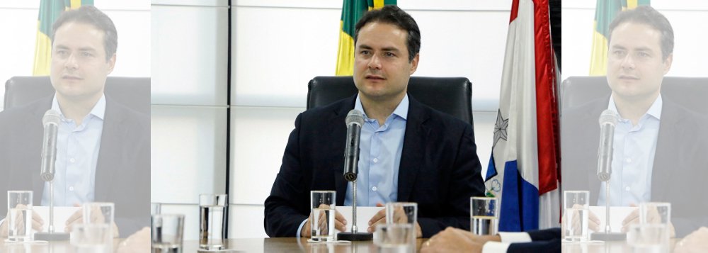 Pesquisa realizada pelo Instituto Paraná Pesquisas apontou que a gestão do governador de Alagoas, Renan Filho (PMDB), é aprovada por 67,5% dos entrevistados; o governo foi aprovado pela maioria dos jovens com idade de 16 a 24, que contabilizam quase 74% das pessoas ouvidas; pesquisa entrevistou 1.252 eleitores entre os dias 15 e 19 deste mês
(Foto: Voney Malta) Pesquisa realizada pelo Instituto Paraná Pesquisas apontou que a gestão do governador de Alagoas, Renan Filho (PMDB), é aprovada por 67,5% dos entrevistados; o governo foi aprovado pela maioria dos jovens com idade de 16 a 24, que contabilizam quase 74% das pessoas ouvidas; pesquisa entrevistou 1.252 eleitores entre os dias 15 e 19 deste mês