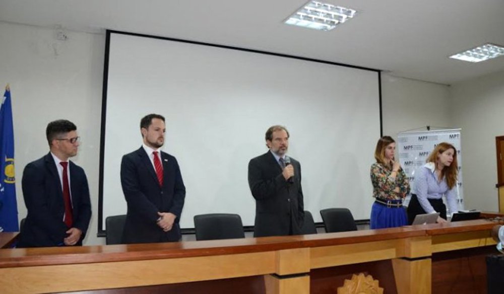 Avaliação nacional do Ministério Público Federal (MPF) mostra o Portal da Transparência do governo do Tocantins na 7ª colocação entre os estados; já entre as capitais, Palmas ocupa a última posição, com a nota 3,7; diagnóstico nacional foi divulgado no auditório da Regional do MPF, em Palmas, nesta quarta-feira, 9, no Dia Internacional de Combate à Corrupção (Foto: Aquiles Lins) Avaliação nacional do Ministério Público Federal (MPF) mostra o Portal da Transparência do governo do Tocantins na 7ª colocação entre os estados; já entre as capitais, Palmas ocupa a última posição, com a nota 3,7; diagnóstico nacional foi divulgado no auditório da Regional do MPF, em Palmas, nesta quarta-feira, 9, no Dia Internacional de Combate à Corrupção