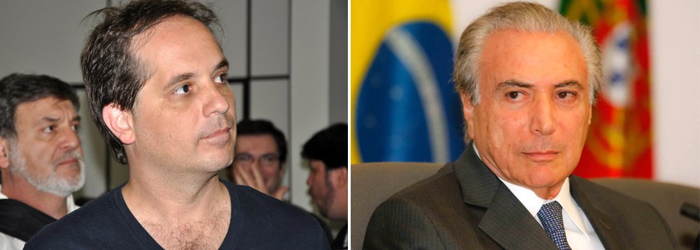 "Ninguém grava "por acaso" um discurso de 15 minutos. Temer planejou o vazamento, para convencer indecisos, ocupando espaço no JN nesta segunda-feira (11 de abril). Hoje, o noticiário estaria dominado pelos atos de rua contra o impeachment: Lula e os artistas no Rio, contra o golpe, estariam na tela", diz o jornalista Rodrigo Vianna, ex-Globo, sobre o áudio do vice Michel Temer; "Hoje a conta é essa: 320 sim x 140 não. E cerca de 40/50 abstenções/ausências" (Foto: Aquiles Lins) "Ninguém grava "por acaso" um discurso de 15 minutos. Temer planejou o vazamento, para convencer indecisos, ocupando espaço no JN nesta segunda-feira (11 de abril). Hoje, o noticiário estaria dominado pelos atos de rua contra o impeachment: Lula e os artistas no Rio, contra o golpe, estariam na tela", diz o jornalista Rodrigo Vianna, ex-Globo, sobre o áudio do vice Michel Temer; "Hoje a conta é essa: 320 sim x 140 não. E cerca de 40/50 abstenções/ausências"