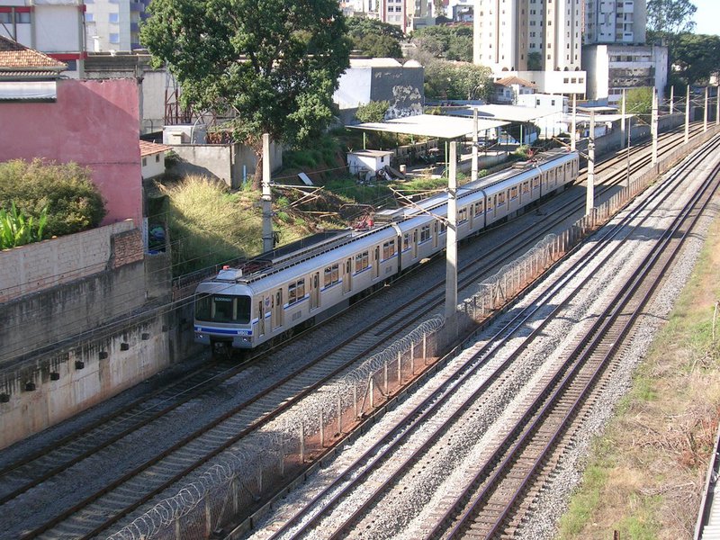 A revitalização e expensão do metrô de Belo Horizonte não aconteceu neste ano e não está previsto que ocorra em 2016; o orçamento do governo federal, responsável pela malha metroviária da capital mineia, não prevê nenhuma verba para obras desta modalidade de mobilidade urbana (Foto: Luis Mauro Queiroz) A revitalização e expensão do metrô de Belo Horizonte não aconteceu neste ano e não está previsto que ocorra em 2016; o orçamento do governo federal, responsável pela malha metroviária da capital mineia, não prevê nenhuma verba para obras desta modalidade de mobilidade urbana
