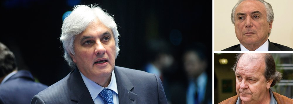 Em nota nesta sexta-feira, 27, o vice-presidente Michel Temer rechaçou declarações do depoimento do senador Delcídio do Amaral (PT-MS) à Polícia Federal, de que Temer mantinha relações próximas com o ex-diretor da Petrobras Jorge Zelada; segundo a nota, em 2007, Zelada foi levado à presidência do PMDB por estar sendo indicado para cargo na Petrobras, ocasião em que foi apresentado a Michel Temer; "Portanto, o presidente do PMDB nega qualquer relação de proximidade com Zelada e repudia veementemente as declarações do senador Delcídio do Amaral" (Foto: Aquiles Lins) Em nota nesta sexta-feira, 27, o vice-presidente Michel Temer rechaçou declarações do depoimento do senador Delcídio do Amaral (PT-MS) à Polícia Federal, de que Temer mantinha relações próximas com o ex-diretor da Petrobras Jorge Zelada; segundo a nota, em 2007, Zelada foi levado à presidência do PMDB por estar sendo indicado para cargo na Petrobras, ocasião em que foi apresentado a Michel Temer; "Portanto, o presidente do PMDB nega qualquer relação de proximidade com Zelada e repudia veementemente as declarações do senador Delcídio do Amaral"