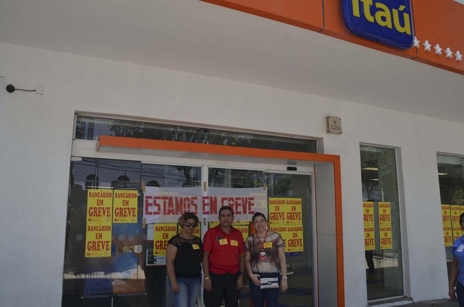 No Ceará, o número de agências fechadas aumentou para 415, representando 73,19% de adesão. Ao todo, existem no Estado 567 agências bancárias (Foto: Fatima 247) No Ceará, o número de agências fechadas aumentou para 415, representando 73,19% de adesão. Ao todo, existem no Estado 567 agências bancárias