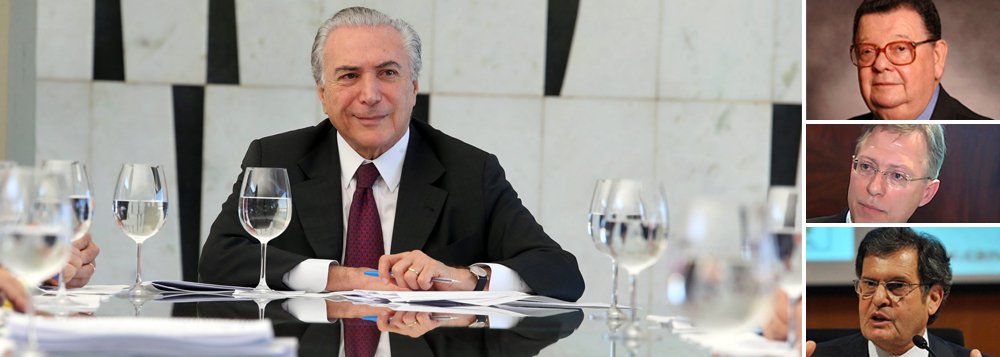 Time de conselheiros que tem auxiliando o vice-presidente Michel Temer a elaborar seu programa econômico, em caso de impeachment de Dilma Rousseff, reúne nomes como o ex-ministro da Fazenda Delfim Netto, o ex-secretário de Política Econômica no primeiro mandato de Lula Marcos Lisboa e o ex-ministro da Previdência de Fernando Henrique Cardoso Roberto Brant (Foto: Roberta Namour) Time de conselheiros que tem auxiliando o vice-presidente Michel Temer a elaborar seu programa econômico, em caso de impeachment de Dilma Rousseff, reúne nomes como o ex-ministro da Fazenda Delfim Netto, o ex-secretário de Política Econômica no primeiro mandato de Lula Marcos Lisboa e o ex-ministro da Previdência de Fernando Henrique Cardoso Roberto Brant