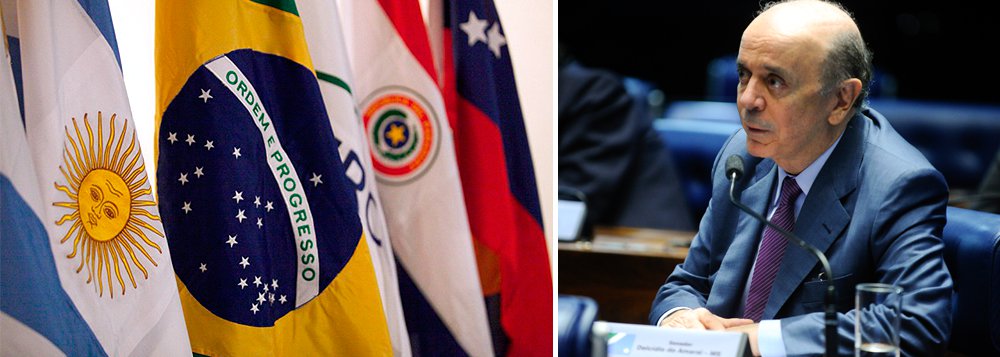 'Cotado para o Itamaraty, José Serra é um crítico ao Mercosul. No ano passado (em 4 de março), disse no Senado: “O Mercosul foi um delírio megalomaníaco”. Para ele, a união alfandegária é uma renúncia à soberania da política comercial', lembrou o colunista Ilimar Franco (Foto: Roberta Namour) 'Cotado para o Itamaraty, José Serra é um crítico ao Mercosul. No ano passado (em 4 de março), disse no Senado: “O Mercosul foi um delírio megalomaníaco”. Para ele, a união alfandegária é uma renúncia à soberania da política comercial', lembrou o colunista Ilimar Franco