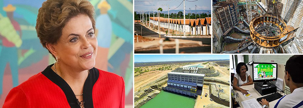A poucos dias de seu iminente afastamento pelo Senado, com a possível aprovação do processo de impeachment, a presidente Dilma Rousseff decidiu percorrer o país para apresentar projetos e programas prontos e evitar que sejam lançados pelo vice-presidente, Michel Temer, no caso de ele assumir a Presidência; na semana passada, anunciou a renovação do Mais Médicos e os reajustes da tabela do Imposto de Renda e dos benefícios do Bolsa Família; Dilma prevê agora visitar as usina de Belo Monte, entregar mais unidades do programa Minha Casa, Minha Vida, passar pelas obras da transposição do São Francisco e inaugurar novas instalações da Empresa Brasileira de Agropecuária (Embrapa), em Palmas; também irá à Goiânia para inauguração da ampliação do aeroporto da cidade (Foto: Roberta Namour) A poucos dias de seu iminente afastamento pelo Senado, com a possível aprovação do processo de impeachment, a presidente Dilma Rousseff decidiu percorrer o país para apresentar projetos e programas prontos e evitar que sejam lançados pelo vice-presidente, Michel Temer, no caso de ele assumir a Presidência; na semana passada, anunciou a renovação do Mais Médicos e os reajustes da tabela do Imposto de Renda e dos benefícios do Bolsa Família; Dilma prevê agora visitar as usina de Belo Monte, entregar mais unidades do programa Minha Casa, Minha Vida, passar pelas obras da transposição do São Francisco e inaugurar novas instalações da Empresa Brasileira de Agropecuária (Embrapa), em Palmas; também irá à Goiânia para inauguração da ampliação do aeroporto da cidade