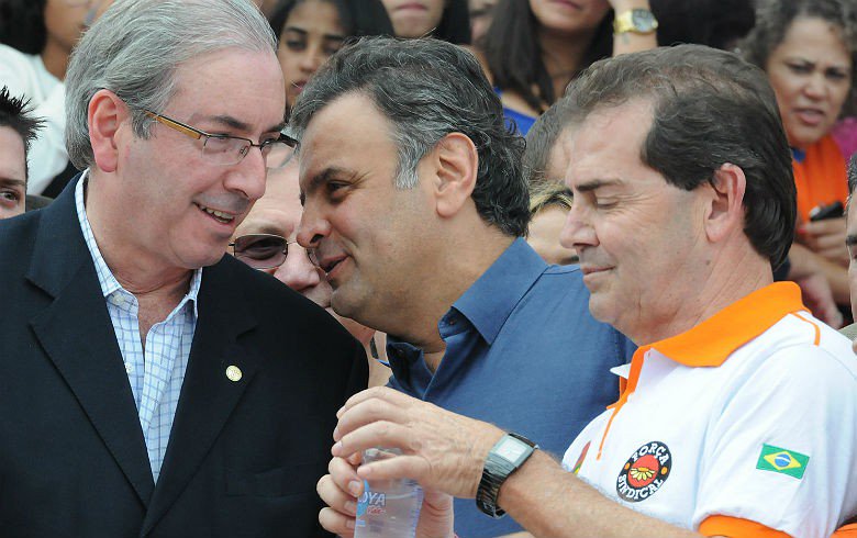 PSDB, DEM e quetais não conseguirão tirar a tatuagem de Cunha de suas marcas. Sempre haverá alguém a perguntar: mas e o Cunha? (Foto: Renato Rovai) PSDB, DEM e quetais não conseguirão tirar a tatuagem de Cunha de suas marcas. Sempre haverá alguém a perguntar: mas e o Cunha?