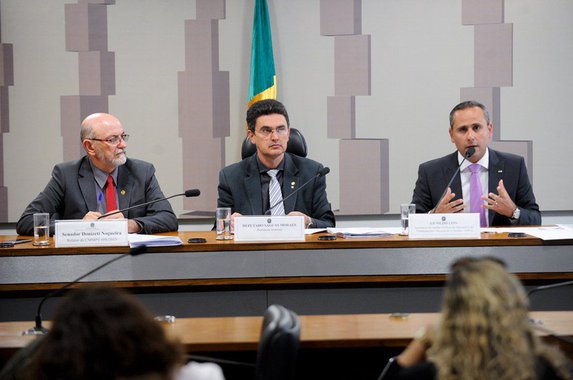 A SNJ avançou com a execução do Projovem, do Juventude Viva, com a expansão de órgãos e conselhos de juventude nos estados e municípios porque estava, como Lula criou, ligada à Presidência da República (Foto: Cássio Nogueira) A SNJ avançou com a execução do Projovem, do Juventude Viva, com a expansão de órgãos e conselhos de juventude nos estados e municípios porque estava, como Lula criou, ligada à Presidência da República