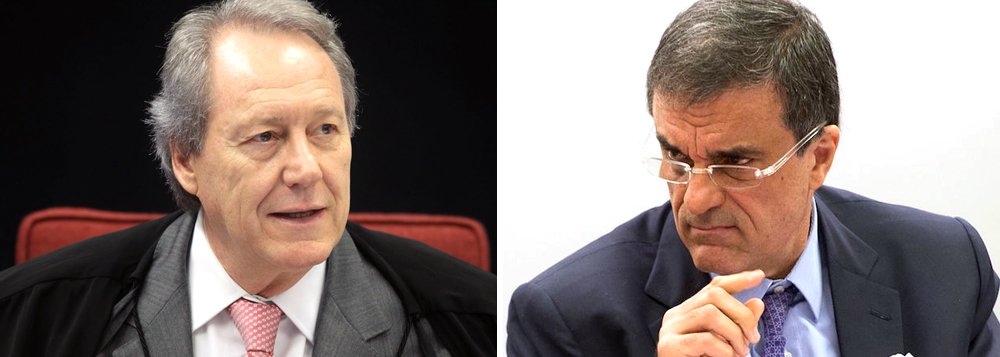 Por oito votos a dois, o Supremo Tribunal Federal confirmou a votação do impeachment neste domingo, mas definiu que a análise deve estar restrita à denúncia original, sobre pedaladas fiscais, e não sobre o parecer de Jovair Arantes (PTB-GO), que foi mais amplo; presidente do STF, ministro Ricardo Lewandowski, disse que a Corte não fechará as portas para "analisar a tipificação do crime de responsablidade" do impeachment; para o ministro da Advocacia-Geral da União, Eduardo Cardozo, o STF reconheceu limites da denúncia contra Dilma; “Todos os outros fatos, como a delação do senador Delcídio do Amaral, não fazem parte da denúncia”, disse (Foto: Roberta Namour) Por oito votos a dois, o Supremo Tribunal Federal confirmou a votação do impeachment neste domingo, mas definiu que a análise deve estar restrita à denúncia original, sobre pedaladas fiscais, e não sobre o parecer de Jovair Arantes (PTB-GO), que foi mais amplo; presidente do STF, ministro Ricardo Lewandowski, disse que a Corte não fechará as portas para "analisar a tipificação do crime de responsablidade" do impeachment; para o ministro da Advocacia-Geral da União, Eduardo Cardozo, o STF reconheceu limites da denúncia contra Dilma; “Todos os outros fatos, como a delação do senador Delcídio do Amaral, não fazem parte da denúncia”, disse