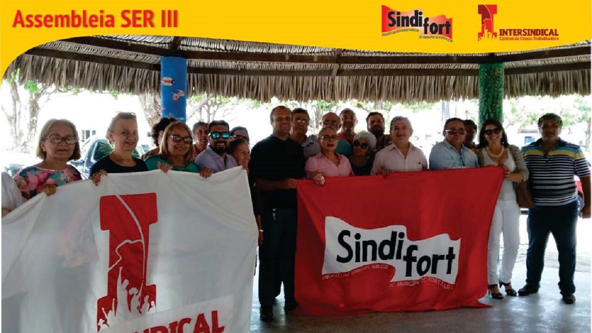 O Sindicato dos Servidores e Empregados Públicos da Prefeitura de Fortaleza (Sindifort) está convocando seus filiados para participar de um ato público, na quarta-feira, 1º de fevereiro, a partir das 9 horas, na Câmara Municipal de Fortaleza, em protesto contra o pacote de ajuste divulgado pela Prefeitura de Fortaleza no último dia 23. O ato também será contra o aumento das tarifas de ônibus
(Foto: Fatima 247) O Sindicato dos Servidores e Empregados Públicos da Prefeitura de Fortaleza (Sindifort) está convocando seus filiados para participar de um ato público, na quarta-feira, 1º de fevereiro, a partir das 9 horas, na Câmara Municipal de Fortaleza, em protesto contra o pacote de ajuste divulgado pela Prefeitura de Fortaleza no último dia 23. O ato também será contra o aumento das tarifas de ônibus
