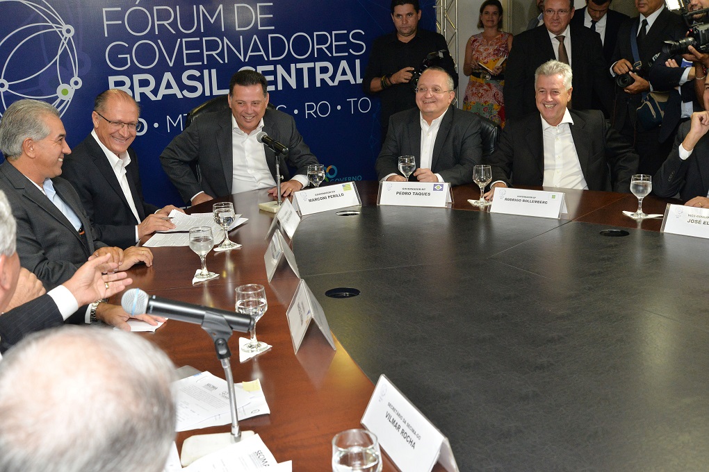 REUNI�O DO F�RUM DE GOVERNADORES DO CONS�RCIO BRASIL CENTRAL. FOTOS WAGNAS CABRAL (Foto: José Barbacena) REUNI�O DO F�RUM DE GOVERNADORES DO CONS�RCIO BRASIL CENTRAL. FOTOS WAGNAS CABRAL