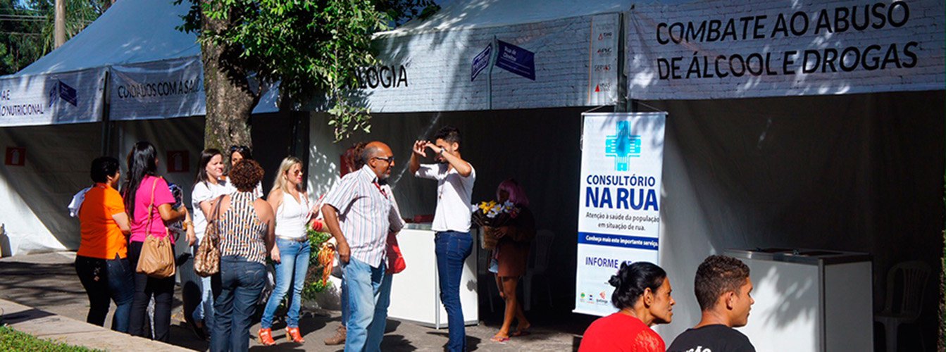 Ação que envolve o Serviço Voluntário de Assistência Social (Servas) visa ao resgate do respeito e da cidadania e à inclusão social (Foto: Gisele Federicce) Ação que envolve o Serviço Voluntário de Assistência Social (Servas) visa ao resgate do respeito e da cidadania e à inclusão social