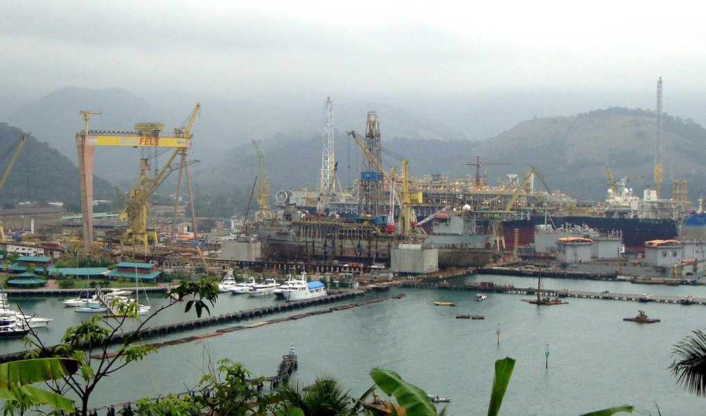 Resultado de imagem para estaleiro Brasfels, em Angra dos Reis