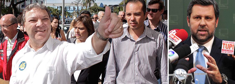 O combativo deputado federal Carlos Sampaio (SP), líder do PSDB na Câmara, vive um dilema ético; enquanto apresentou na Câmara pedido de impeachment da presidente Dilma Rousseff, o deputado eleito na região de Campinas articulou um emprego para o pai, o advogado Affonso Celso Moraes Sampaio, como novo Secretário de Patrimônio e Arquivos Públicos da Prefeitura de Valinhos; salário de R$ 11.656,20; nomeação foi feita pelo prefeito Clayton Machado (PSDB) no dia 4 de setembro e o ato chancelado pelo secretário de Assuntos Jurídicos e Institucionais, Alexandre Augusto Sampaio Silva, sobrinho do deputado tucano (Foto: Aquiles Lins) O combativo deputado federal Carlos Sampaio (SP), líder do PSDB na Câmara, vive um dilema ético; enquanto apresentou na Câmara pedido de impeachment da presidente Dilma Rousseff, o deputado eleito na região de Campinas articulou um emprego para o pai, o advogado Affonso Celso Moraes Sampaio, como novo Secretário de Patrimônio e Arquivos Públicos da Prefeitura de Valinhos; salário de R$ 11.656,20; nomeação foi feita pelo prefeito Clayton Machado (PSDB) no dia 4 de setembro e o ato chancelado pelo secretário de Assuntos Jurídicos e Institucionais, Alexandre Augusto Sampaio Silva, sobrinho do deputado tucano