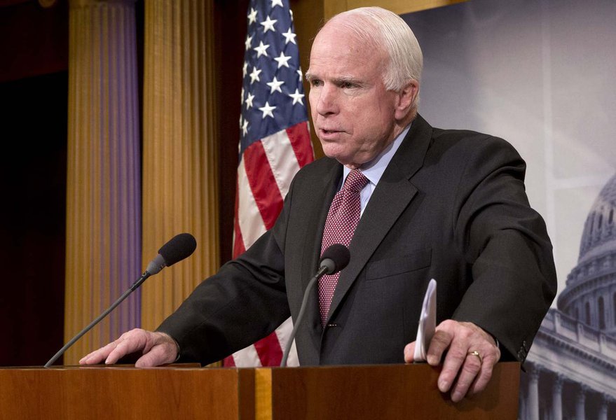 O senador republicano John McCain disse que a relação entre os Estados Unidos e a Organização do Tratado do Atlântico Norte (OTAN) permanecerá da mesma maneira que tem sido após a mudança de gestão presidencial; as declarações do parlamentar, proferidas nesta terça-feira, são uma resposta ao suspense criado pelo presidente eleito Donald Trump, que expressou diversas vezes sua intenção de adotar uma nova postura diante da OTAN, cobrando mais dos outros membros e reduzindo os gastos dos EUA com a aliança (Foto: Romulo Faro) O senador republicano John McCain disse que a relação entre os Estados Unidos e a Organização do Tratado do Atlântico Norte (OTAN) permanecerá da mesma maneira que tem sido após a mudança de gestão presidencial; as declarações do parlamentar, proferidas nesta terça-feira, são uma resposta ao suspense criado pelo presidente eleito Donald Trump, que expressou diversas vezes sua intenção de adotar uma nova postura diante da OTAN, cobrando mais dos outros membros e reduzindo os gastos dos EUA com a aliança