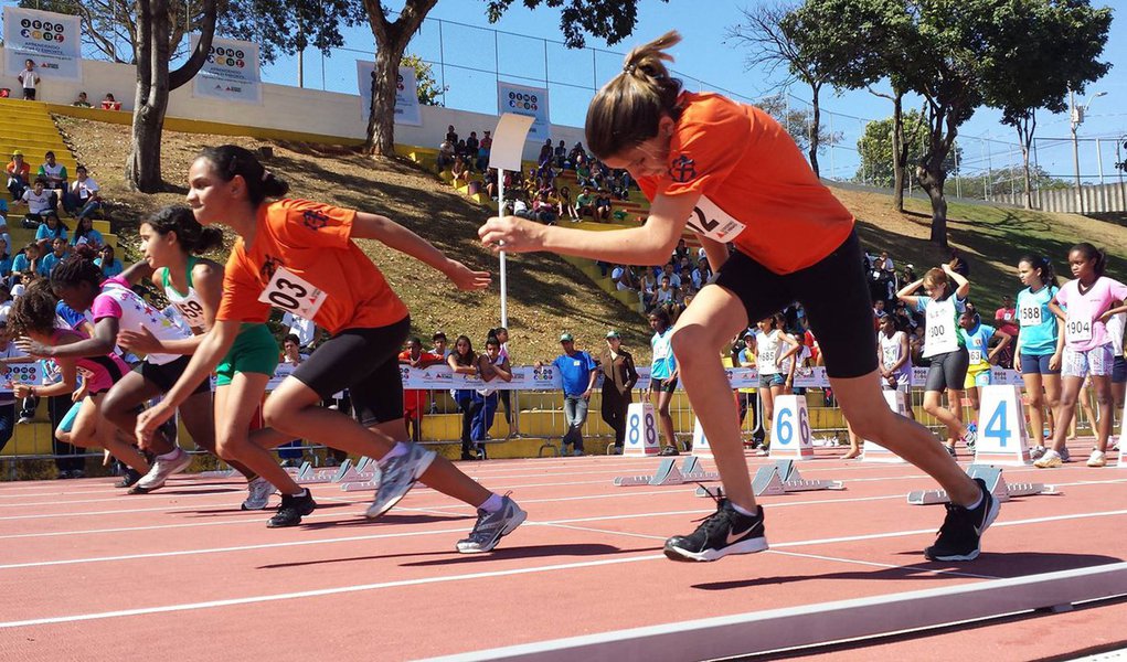 Ministério do Esporte divulgou relação de competições válidas como critério para solicitação do benefício; atletas que pretendem solicitar a bolsa devem indicar de quais torneios da lista eles participaram, além do resultado obtido; campeonatos disputados em 2015 são válidos como critérios para o pagamento do patrocínio neste ano; bolsa é oferecida às modalidades integrantes do programa dos Jogos Olímpicos e Paralímpicos; confira a relação de campeonatos e modalidades (Foto: Realle Palazzo-Martini) Ministério do Esporte divulgou relação de competições válidas como critério para solicitação do benefício; atletas que pretendem solicitar a bolsa devem indicar de quais torneios da lista eles participaram, além do resultado obtido; campeonatos disputados em 2015 são válidos como critérios para o pagamento do patrocínio neste ano; bolsa é oferecida às modalidades integrantes do programa dos Jogos Olímpicos e Paralímpicos; confira a relação de campeonatos e modalidades