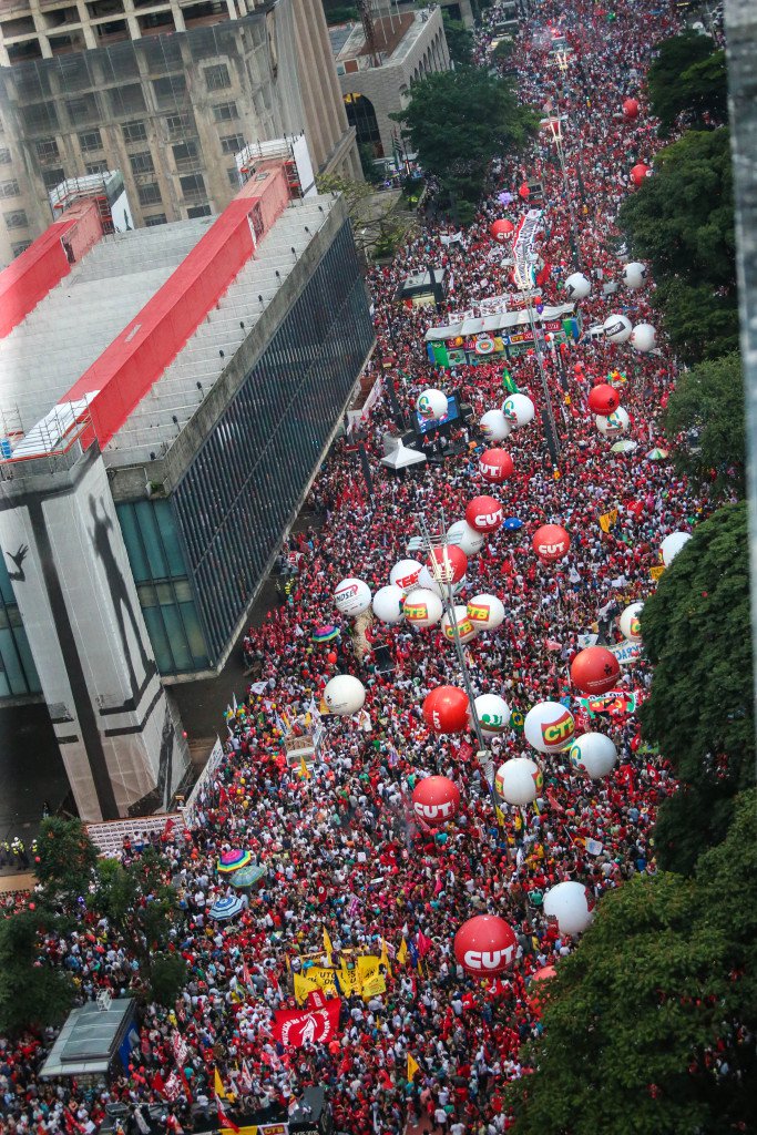 18/03/2016- São Paulo- SP, Brasil- Protestos em apoio ao governo Dilma Rousseff, na avenida Paulista. Foto: Paulo Pinto/ Agência PT (Foto: Lula Miranda) 18/03/2016- São Paulo- SP, Brasil- Protestos em apoio ao governo Dilma Rousseff, na avenida Paulista. Foto: Paulo Pinto/ Agência PT