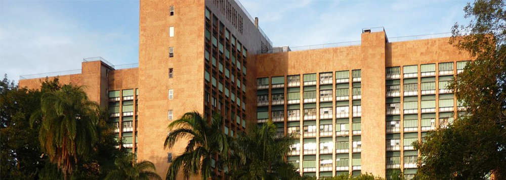 Na sua explanação, Magalhães apresentou o grave cenário previdenciário pelo qual passa o Estado de Minas Gerais atualmente, fruto, segundo ele, de um conjunto de mazelas herdadas dos governos anteriores; “Apenas do Fundo de Previdência do Estado de Minas Gerais (Funpemg) foram retirados R$ 3,6 bilhões por meio da Lei Complementar 131, de 2013, revertidos no Fundo Financeiro de Previdência (Funfip)”, disse (Foto: Luis Mauro Queiroz) Na sua explanação, Magalhães apresentou o grave cenário previdenciário pelo qual passa o Estado de Minas Gerais atualmente, fruto, segundo ele, de um conjunto de mazelas herdadas dos governos anteriores; “Apenas do Fundo de Previdência do Estado de Minas Gerais (Funpemg) foram retirados R$ 3,6 bilhões por meio da Lei Complementar 131, de 2013, revertidos no Fundo Financeiro de Previdência (Funfip)”, disse