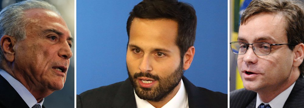 Gravações feitas por Marcelo Calero, ex-ministro da Cultura, confirmam que o Palácio do Planalto o pressionou para liberar uma obra ilegal, que favoreceria o ex-ministro Geddel Vieira Lima; num dos telefonemas, Gustavo do Vale Rocha, subchefe de Assuntos Jurídicos da Casa Civil, diz que irá encaminhar um recurso para o Iphan e para a Advocacia-Geral da União; Calero responde que não iria se envolver com o assunto; no diálogo com Michel Temer, o presidente lamenta ter sido "insistente" para que ele permanecesse no cargo (Foto: Leonardo Attuch) Gravações feitas por Marcelo Calero, ex-ministro da Cultura, confirmam que o Palácio do Planalto o pressionou para liberar uma obra ilegal, que favoreceria o ex-ministro Geddel Vieira Lima; num dos telefonemas, Gustavo do Vale Rocha, subchefe de Assuntos Jurídicos da Casa Civil, diz que irá encaminhar um recurso para o Iphan e para a Advocacia-Geral da União; Calero responde que não iria se envolver com o assunto; no diálogo com Michel Temer, o presidente lamenta ter sido "insistente" para que ele permanecesse no cargo