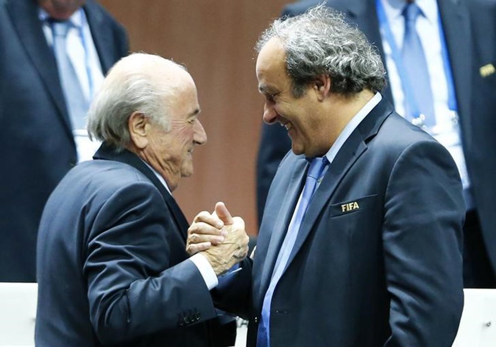 Presidente da Fifa, Joseph Blatter (esquerda), e presidente da Uefa, Michel Platini, durante encontro em Zurique. 29/05/2015 REUTERS/Arnd Wiegmann (Foto: Leonardo Attuch) Presidente da Fifa, Joseph Blatter (esquerda), e presidente da Uefa, Michel Platini, durante encontro em Zurique. 29/05/2015 REUTERS/Arnd Wiegmann