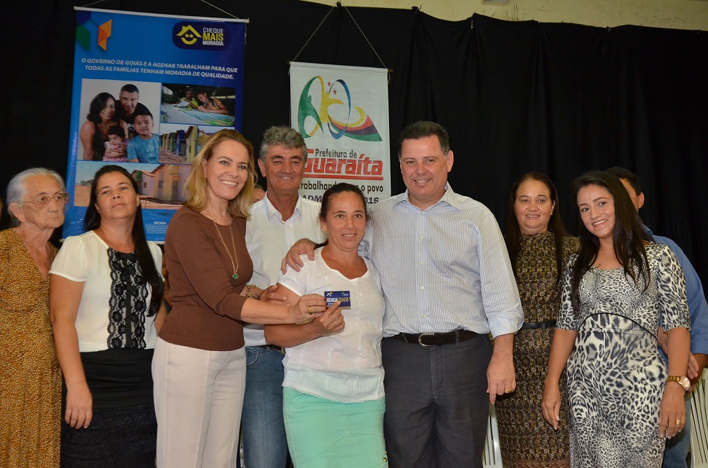 Guaraita Entrega de Casas e Cartão Renda Cidadã fotos Eduardo Ferreira (Foto: José Barbacena) Guaraita Entrega de Casas e Cartão Renda Cidadã fotos Eduardo Ferreira