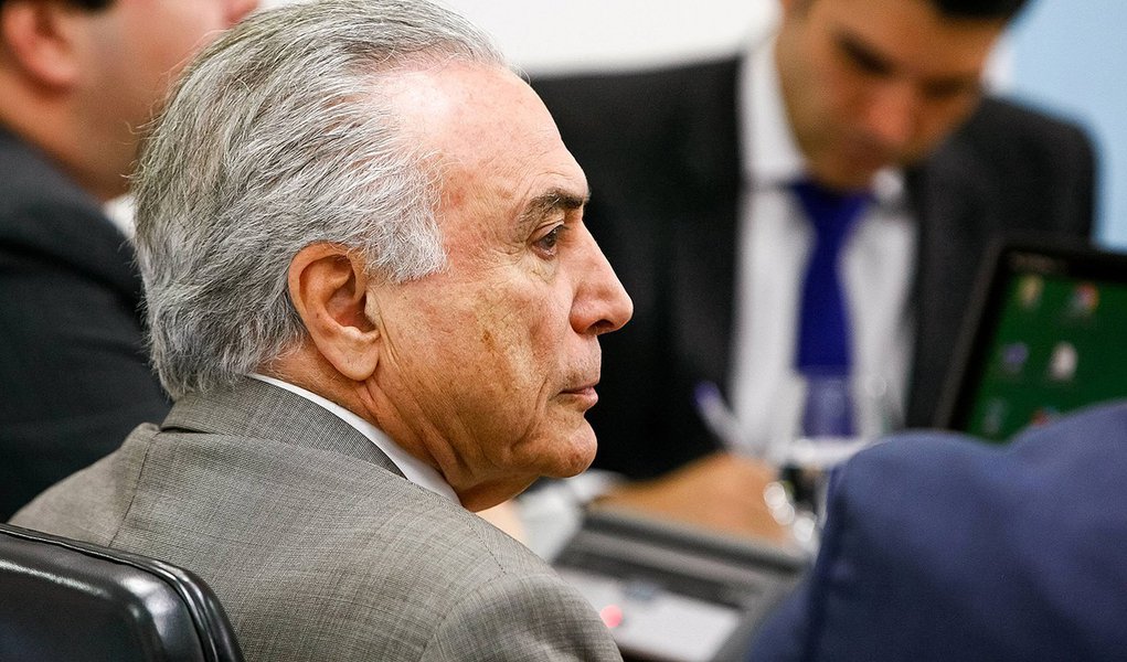 Interino Michel Temer revogou nesta terça-feira, 28, a nomeação de quatro conselheiros da Câmara de Educação Básica e de três membros da Câmara de Educação Superior; além disso, foi revogada a recondução de três membros da Câmara de Educação Básica e dois conselheiros da Câmara de Educação Superior; conselheiros banidos por Temer foram indicados pela presidente Dilma Rousseff em maio (Foto: Aquiles Lins) Interino Michel Temer revogou nesta terça-feira, 28, a nomeação de quatro conselheiros da Câmara de Educação Básica e de três membros da Câmara de Educação Superior; além disso, foi revogada a recondução de três membros da Câmara de Educação Básica e dois conselheiros da Câmara de Educação Superior; conselheiros banidos por Temer foram indicados pela presidente Dilma Rousseff em maio