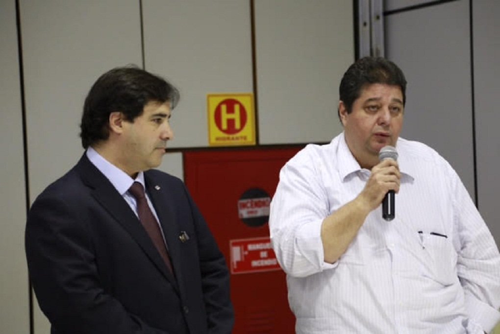 Procurador-geral de Goiânia, Carlos de Freitas Borges Filho, declarou nesta semana apoio total a Flávio Buonaduce para a presidência da OAB Goiás; disputa na seccional goiana vai ocorrer no dia 27 de novembro; segundo o procurador, Flávio Buonaduce é “diligente, companheiro, dedicado, sempre buscou ser um advogado na verdadeira acepção da palavra e representa novidade no projeto OAB Forte” (Foto: José Barbacena) Procurador-geral de Goiânia, Carlos de Freitas Borges Filho, declarou nesta semana apoio total a Flávio Buonaduce para a presidência da OAB Goiás; disputa na seccional goiana vai ocorrer no dia 27 de novembro; segundo o procurador, Flávio Buonaduce é “diligente, companheiro, dedicado, sempre buscou ser um advogado na verdadeira acepção da palavra e representa novidade no projeto OAB Forte”