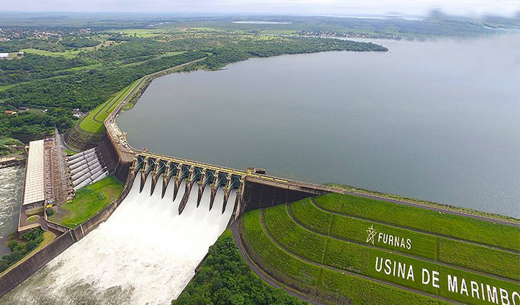 MPF aponta irregularidades em propriedades próximas à represa de Furnas Brasil 247