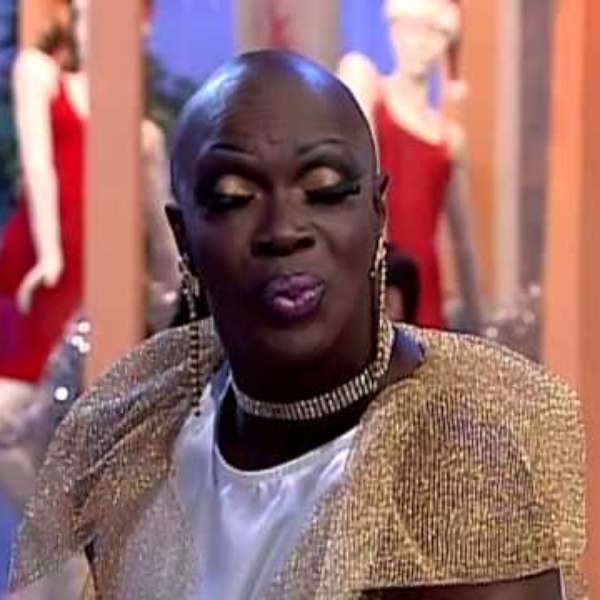 É claro que Lafon, com a personagem Vera Verão, era só mais uma caricatura do homossexual jocoso. Mas não é disso que estamos a falar. estamos a falar sobre um líder religioso que tem nojo de homossexuais (Foto: Lelê Teles) É claro que Lafon, com a personagem Vera Verão, era só mais uma caricatura do homossexual jocoso. Mas não é disso que estamos a falar. estamos a falar sobre um líder religioso que tem nojo de homossexuais