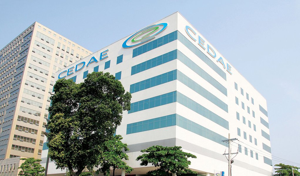 Rio de Janeiro, Rio Grande do Sul, Espírito Santo, Pará e São Paulo já estudam privatizar estatais, com o apoio do BNDES, como parte da renegociação das dívidas estaduais com a União; além da Cedae, empresas como a capixaba Cesan, de saneamento, e as gaúchas Sulgás e CEEE, de energia, poderão ser concedidas; Minas Gerais também cogita vender ativos (Foto: Roberta Namour) Rio de Janeiro, Rio Grande do Sul, Espírito Santo, Pará e São Paulo já estudam privatizar estatais, com o apoio do BNDES, como parte da renegociação das dívidas estaduais com a União; além da Cedae, empresas como a capixaba Cesan, de saneamento, e as gaúchas Sulgás e CEEE, de energia, poderão ser concedidas; Minas Gerais também cogita vender ativos