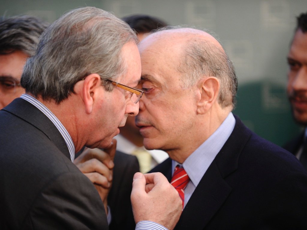 Temer, o conspirador, Cunha, o réu, e José Serra comandam um golpe contra a democracia e contra os beneficiários de programas sociais; são artífices de um golpe contra a Justiça (Foto: Pedro Maciel) Temer, o conspirador, Cunha, o réu, e José Serra comandam um golpe contra a democracia e contra os beneficiários de programas sociais; são artífices de um golpe contra a Justiça