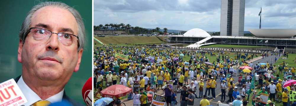 "Vários fatores podem explicar o esvaziamento dos protestos a favor do impeachment no último domingo. Minha explicação favorita é o efeito-Eduardo Cunha. Explico. Mesmo em política, toda farsa tem limites, até no Brasil e apesar do monopólio dos grandes meios de comunicação", avalia Paulo Moreira Leite, colunista do 247; "A questão não é ética, mas política: o presidente da Câmara tornou-se um aliado inconveniente. O preço de manter uma aliança com ele, submetendo-se à sua melodia e suas regras, tornou-se muito alto e pode comprometer o que realmente importa", aponta, em relação ao impeachment; para PML, "Cunha tornou-se diretor de um espetáculo deprimente, que ninguém quer assistir até o final" (Foto: Paulo Moreira Leite) "Vários fatores podem explicar o esvaziamento dos protestos a favor do impeachment no último domingo. Minha explicação favorita é o efeito-Eduardo Cunha. Explico. Mesmo em política, toda farsa tem limites, até no Brasil e apesar do monopólio dos grandes meios de comunicação", avalia Paulo Moreira Leite, colunista do 247; "A questão não é ética, mas política: o presidente da Câmara tornou-se um aliado inconveniente. O preço de manter uma aliança com ele, submetendo-se à sua melodia e suas regras, tornou-se muito alto e pode comprometer o que realmente importa", aponta, em relação ao impeachment; para PML, "Cunha tornou-se diretor de um espetáculo deprimente, que ninguém quer assistir até o final"