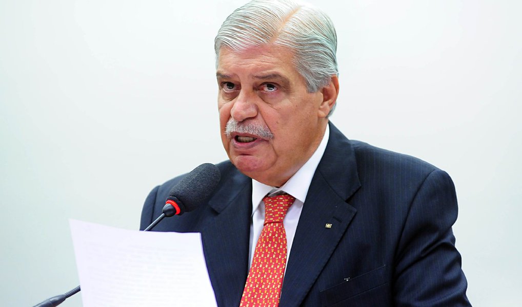 Em depoimento à CPI do BNDES, o ex-ministro do Desenvolvimento Miguel Jorge defendeu iniciativas de promover empresas brasileiras no exterior e classificou esse tipo de operação como lobby legítimo, feito por todos os países; "É lamentável que o termo lobby, que não tem essa conotação negativa em outros países, tenha sido demonizado recentemente no Brasil", afirmou; ele foi citado em e-mails da Odebrecht sobre suposto lobby feito pelo ex-presidente Lula junto ao presidente da Namíbia em favor da construtora (Foto: Aquiles Lins) Em depoimento à CPI do BNDES, o ex-ministro do Desenvolvimento Miguel Jorge defendeu iniciativas de promover empresas brasileiras no exterior e classificou esse tipo de operação como lobby legítimo, feito por todos os países; "É lamentável que o termo lobby, que não tem essa conotação negativa em outros países, tenha sido demonizado recentemente no Brasil", afirmou; ele foi citado em e-mails da Odebrecht sobre suposto lobby feito pelo ex-presidente Lula junto ao presidente da Namíbia em favor da construtora