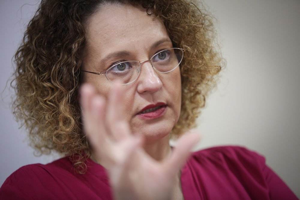27/03/2015 - PORTO ALEGRE, RS, BRASIL - Entrevista com Luciana Genro. Foto: Guilherme Santos/Sul21 (Foto: Leonardo Lucena) 27/03/2015 - PORTO ALEGRE, RS, BRASIL - Entrevista com Luciana Genro. Foto: Guilherme Santos/Sul21