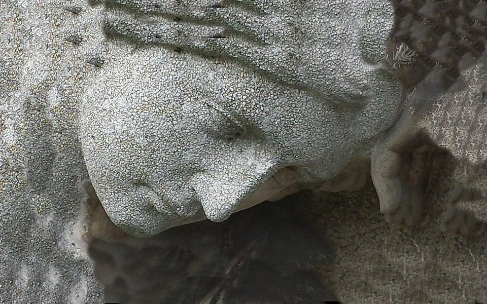 Ser uma pessoa sensitiva significa ter a capacidade de perceber e ser afetado pelas energias de outras pessoas, assim como, ter uma capacidade inata de sentir e perceber intuitivamente coisas que nem todos percebem. (Foto: Luis Pellegrini) Ser uma pessoa sensitiva significa ter a capacidade de perceber e ser afetado pelas energias de outras pessoas, assim como, ter uma capacidade inata de sentir e perceber intuitivamente coisas que nem todos percebem.