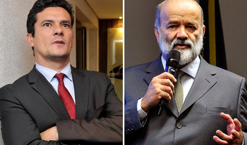 Em seu despacho, juiz Sérgio Moro lembrou que Eduardo Leite, da Camargo Corrêa, que assinou acordo de delação premiada com a Justiça, confirmou ter sido procurado por João Vaccari Neto, ex-tesoureiro do PT, para fazer doações eleitorais com recursos de propinas acertadas em contratos da Petrobras, mas cujo pagamento estaria pendente (Foto: Roberta Namour) Em seu despacho, juiz Sérgio Moro lembrou que Eduardo Leite, da Camargo Corrêa, que assinou acordo de delação premiada com a Justiça, confirmou ter sido procurado por João Vaccari Neto, ex-tesoureiro do PT, para fazer doações eleitorais com recursos de propinas acertadas em contratos da Petrobras, mas cujo pagamento estaria pendente